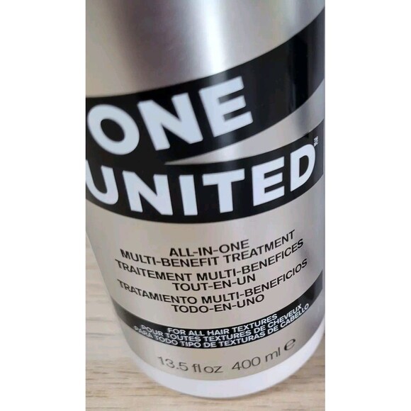 Redken 25 Benefits One United All In One Conditioner Treatment 13.5 oz Spray - Picture 2 of 2